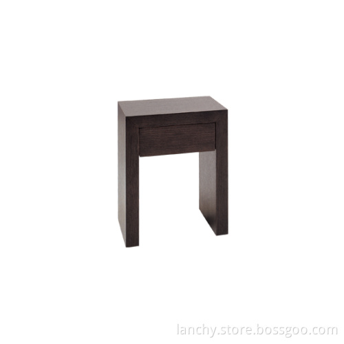 Wooden Night Table with Oak Veneer (BD-CTG-M1)